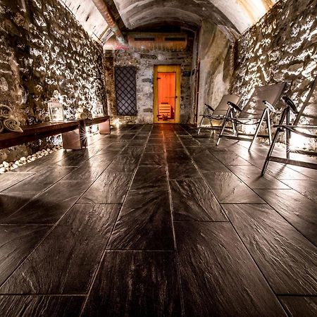 Hotel Helvetia Thermal Spa ポッレッタ・テルメ エクステリア 写真