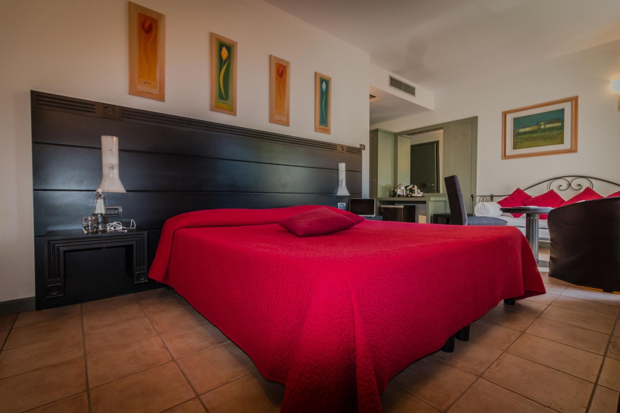 Hotel Helvetia Thermal Spa ポッレッタ・テルメ エクステリア 写真